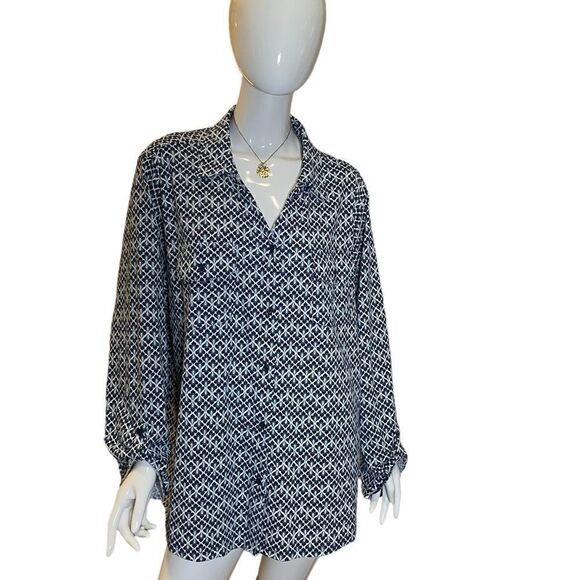 Croft & Barrow Retro Print Button Down Blouse - Picture 1 of 3
